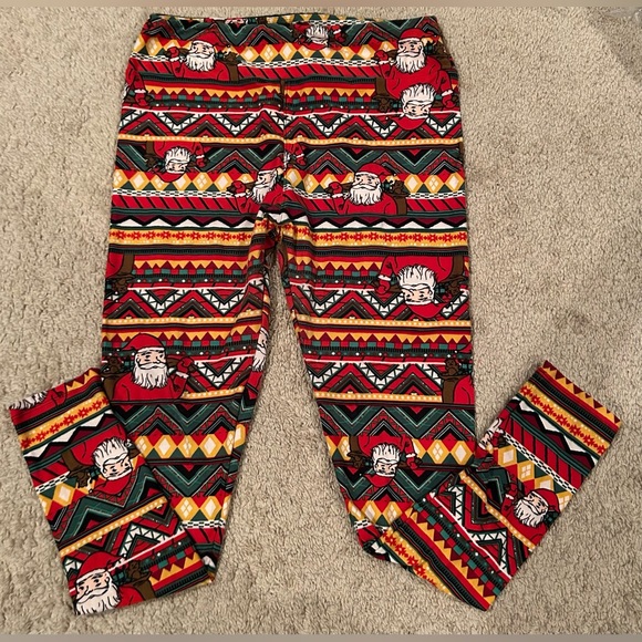 LuLaRoe Pants - LulaRoe TC Tall & Curvy (10-20) Leggings Christmas Santa w Toys & Gifts in sack